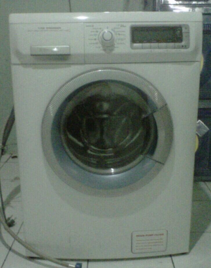 Dijual Electrolux 8 Kg Cocok Untuk Laundry - Depok