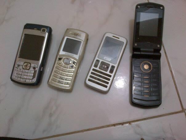 jual koleksi hp jadul kondisi apaadanya