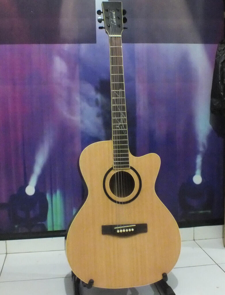 Terjual Jual Gitar Lakewood Sungha Jung Akustik Elektrik 