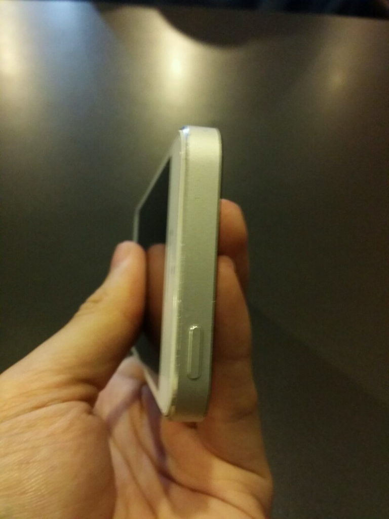 iPhone 16Gb Silver edisi TT