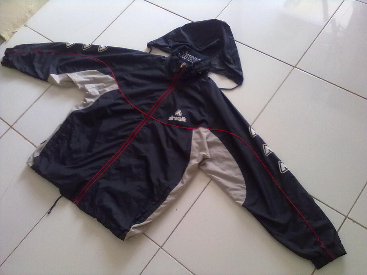 lelang jaket hoodie outdoor/gunung airwalk,nike climafit acg,reebok,cambridge(ob50rb)