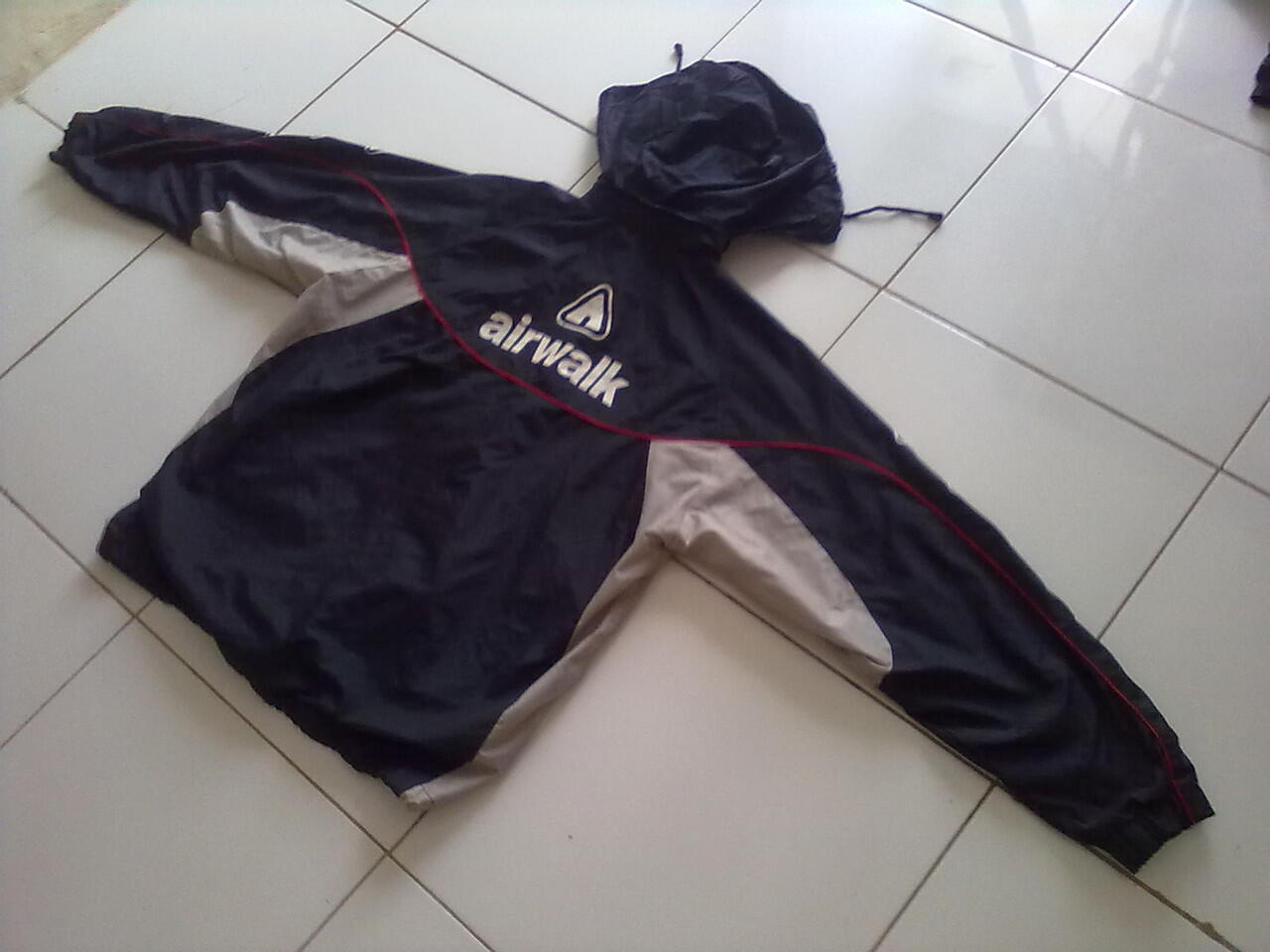lelang jaket hoodie outdoor/gunung airwalk,nike climafit acg,reebok,cambridge(ob50rb)