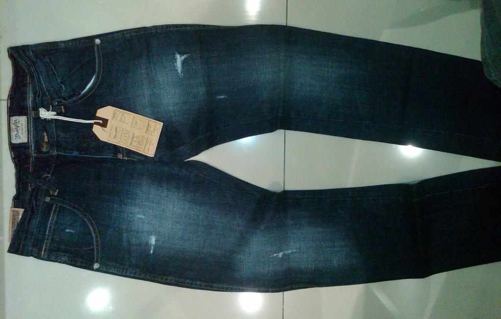 Celana Jeans Wrangler Spencer Sobek/Belel New and Original 28 & 29 Only