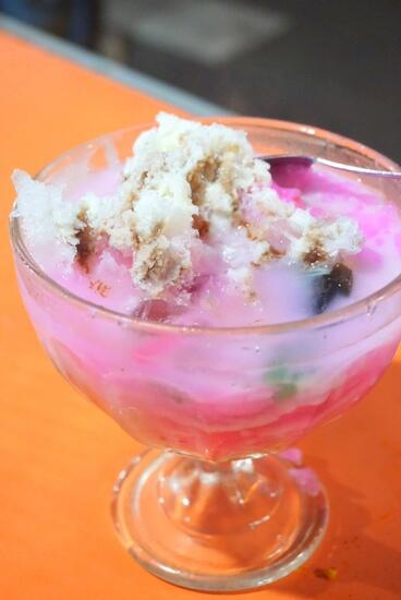 KULINER KHAS BUKIT TINGGI YANG SEMAKIN MENGGODA...SILAHKAN MASUK UDA/UNI