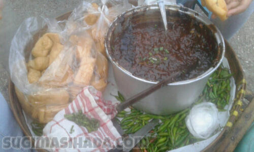 REKOMENDASI KULINER KHAS MALANG YANG BIKIN KETAGIHAN,MANGAN ENAK..!