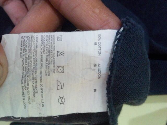 Kaos Uniqlo, Polo Uniqlo, Polo Lacoste, Polo Nautica, Kaos Vans, Kaos Stussy, etc