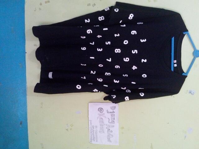 Kaos Uniqlo, Polo Uniqlo, Polo Lacoste, Polo Nautica, Kaos Vans, Kaos Stussy, etc