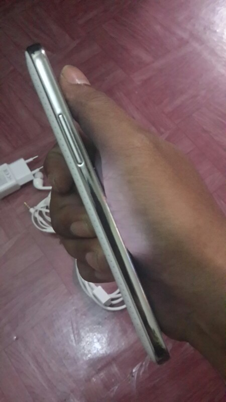 Samsung Galaxy Grand 2 Duos Batangan SM-G7102