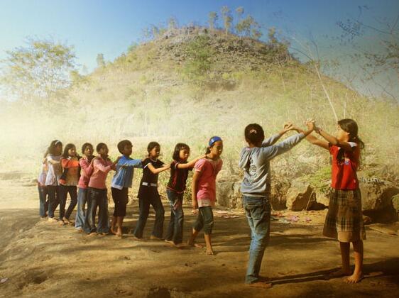 Permainan Tradisional yang sudah jarang di mainankan di masa sekarang 