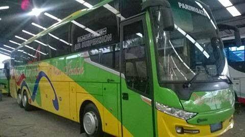 SEKARANG ERANYA BUS BERSUMBU TIGA (triple Axle) DI INDONESIA