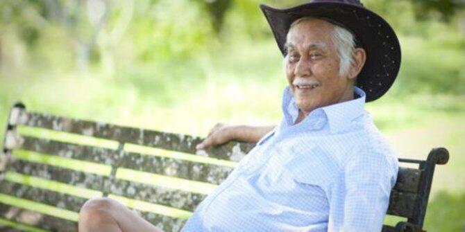 Kisah perjuangan Bob Sadino yang penuh inspirasi
