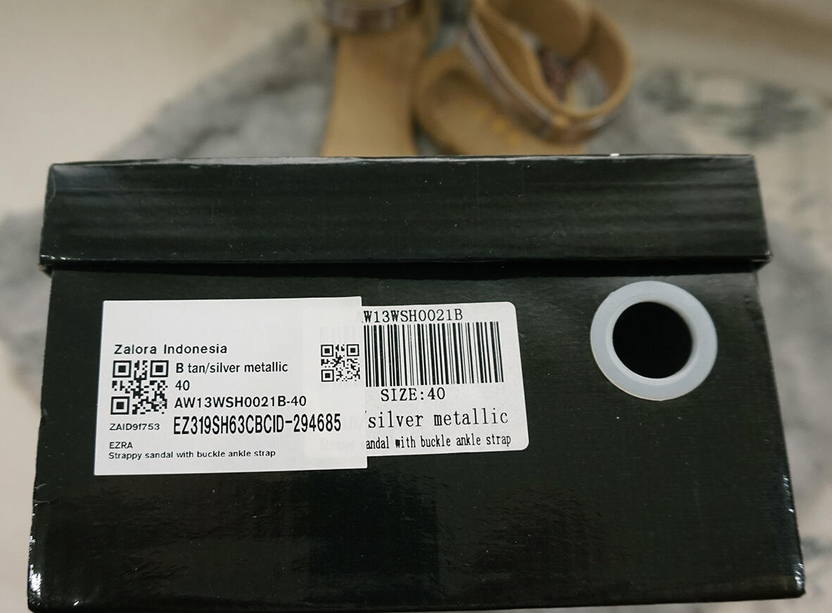 Jual sepatu EZRA murah