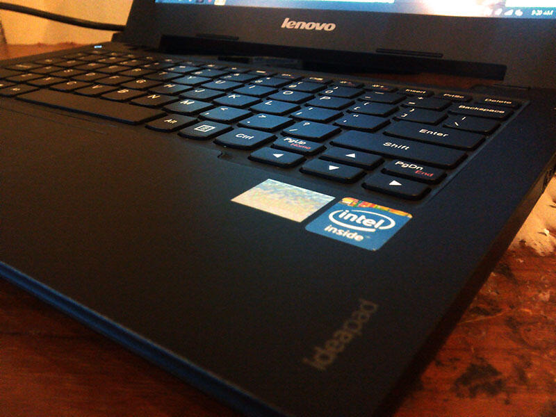 &#91;Netbook&#93; Review Lenovo Ideapad S210 - Small &amp; Powerful enough