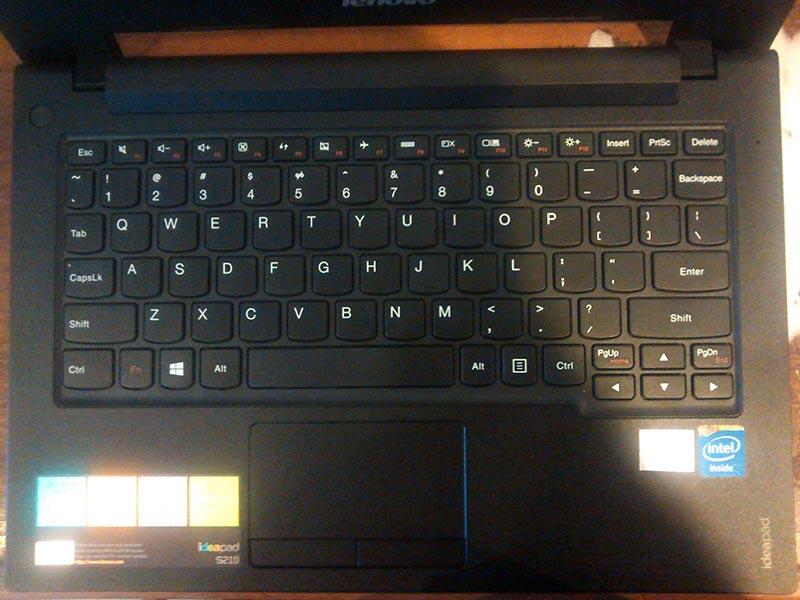 &#91;Netbook&#93; Review Lenovo Ideapad S210 - Small &amp; Powerful enough