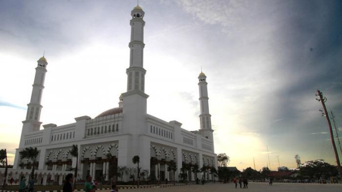 1.000 Polisi Amankan Presiden Jokowi Saat Resmikan Masjid