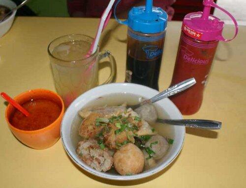 MALANG...KULINERNYA PANGANAN BAKSO..SYEDAPPPPPP...ENDESSSS! MASUK GAN !