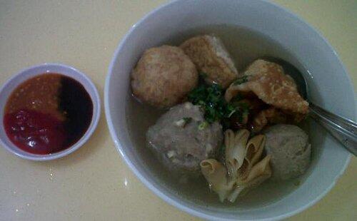 MALANG...KULINERNYA PANGANAN BAKSO..SYEDAPPPPPP...ENDESSSS! MASUK GAN !