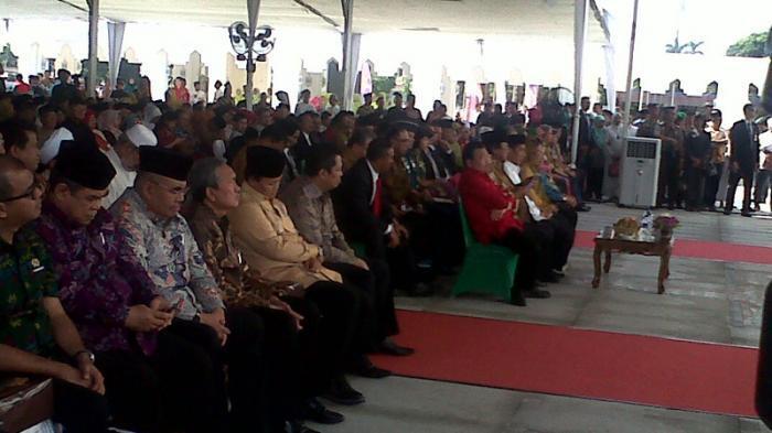 Jokowi Resmikan Masjid Terbesar di Kalbar Hari Ini