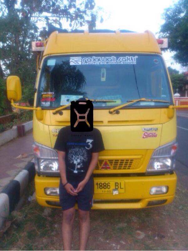 ( help ane gan ) truck ane hilang di garut