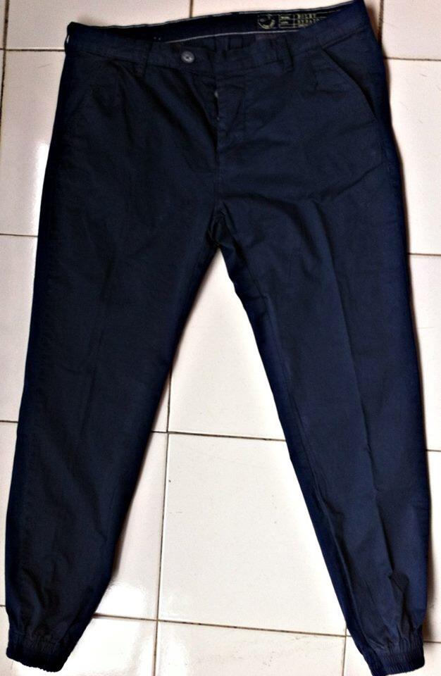 Celana Chino JOGGER Navy & Dompet Volcom,,,cek cek gan..Murah Murah