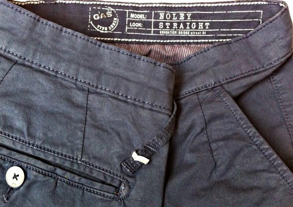 Celana Chino JOGGER Navy & Dompet Volcom,,,cek cek gan..Murah Murah