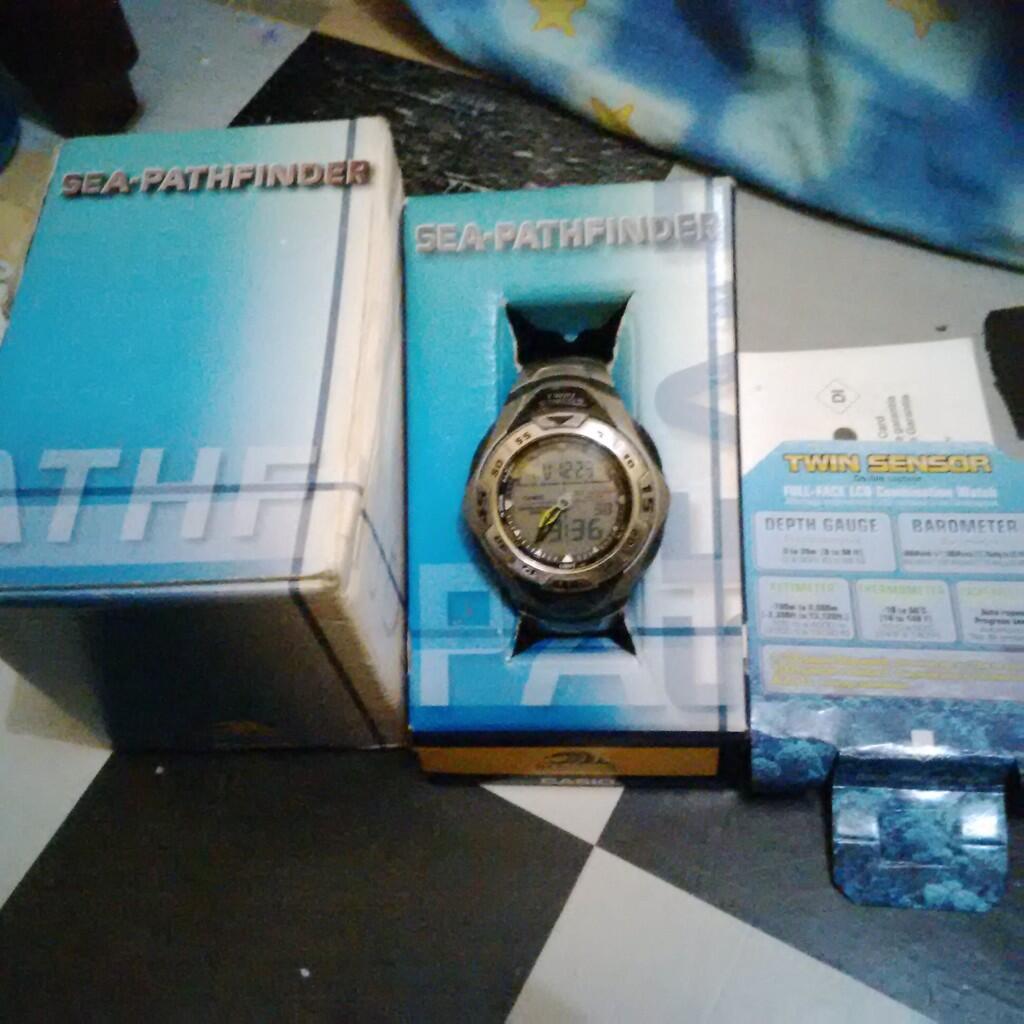 Teiwe, Protrek, Gshock, Suunto, Citizen, Alba, Herbal, YMAX, Kaos Muslim dll