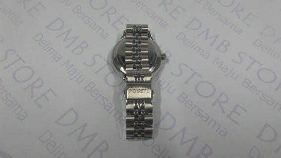 Butuh Uang, Jual Jam Tangan Fossil Oleh-Oleh