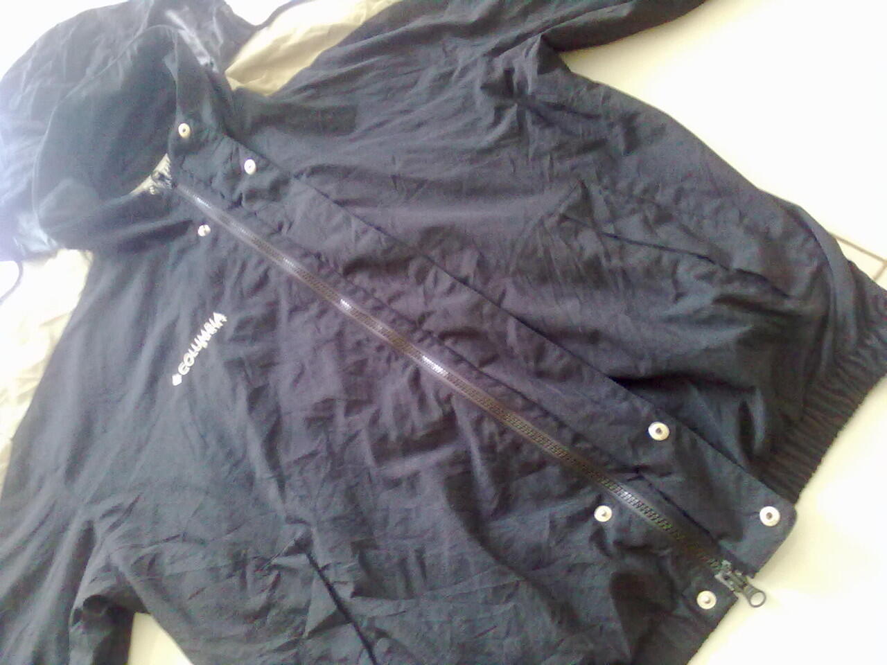 lelang jaket outdoor/gunung columbia,nike,parka uniqlo,puma,fila original (ob50ribu)
