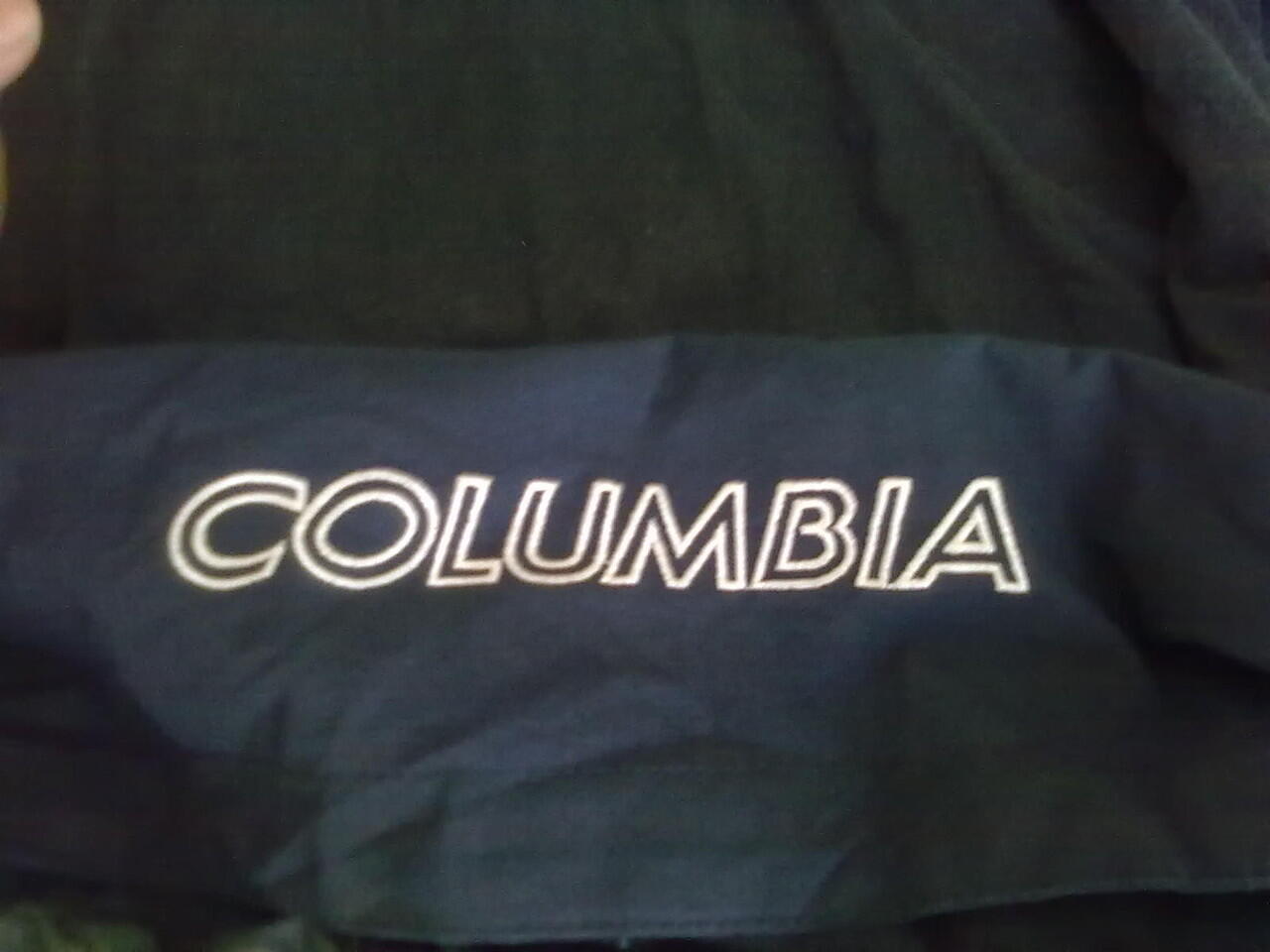 lelang jaket outdoor/gunung columbia,nike,parka uniqlo,puma,fila original (ob50ribu)