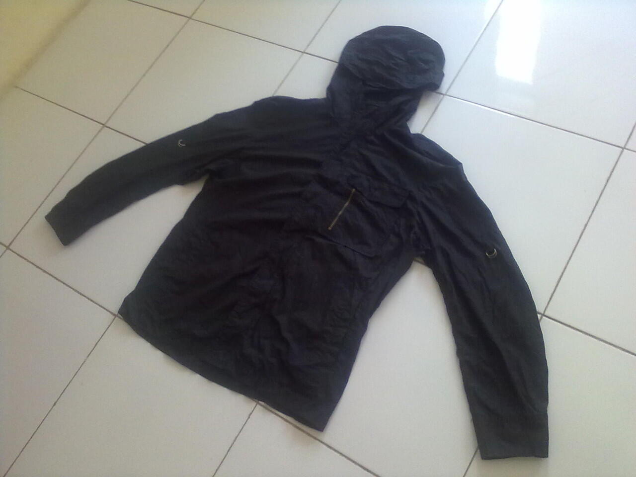 lelang jaket outdoor/gunung columbia,nike,parka uniqlo,puma,fila original (ob50ribu)