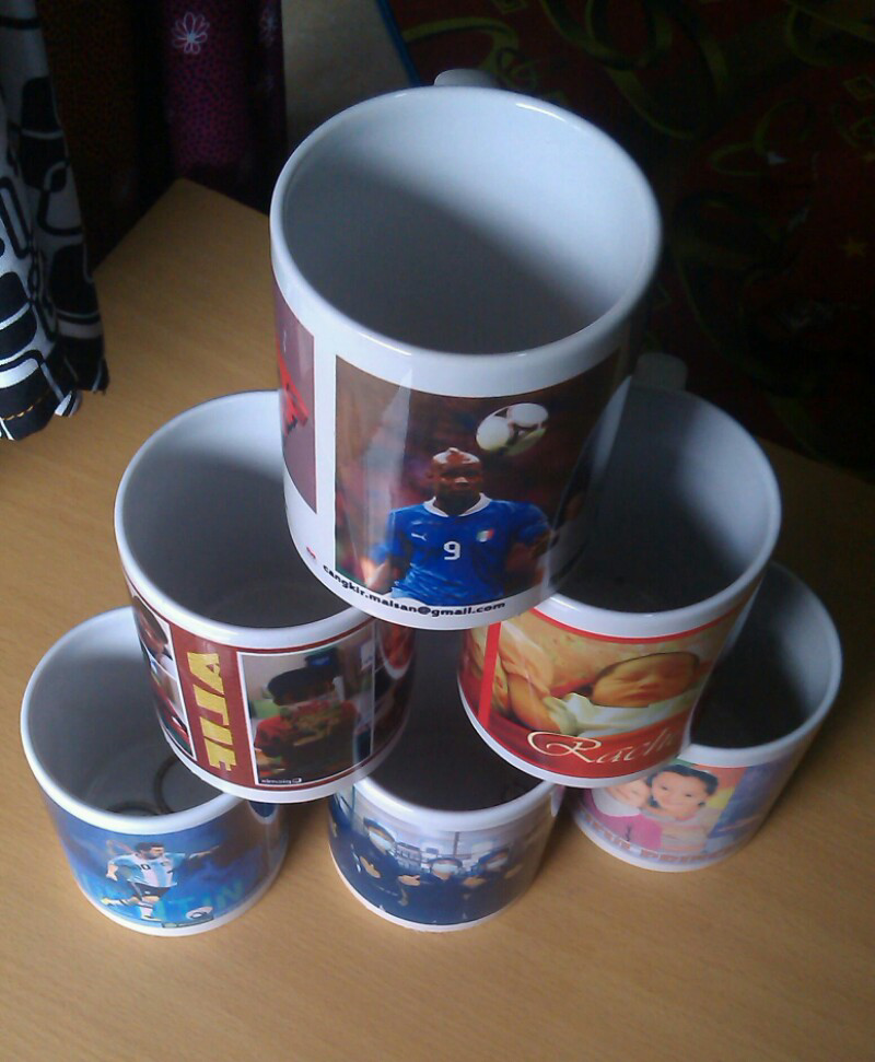 MUG sablon foto atau logo perusahaan untuk merchandise free desain