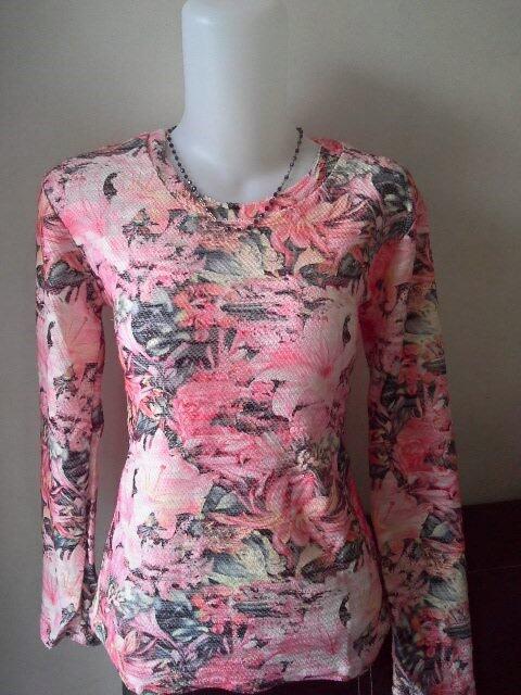 Terjual Baju  blus atasan  motif  bunga  lengan panjang Cewek 