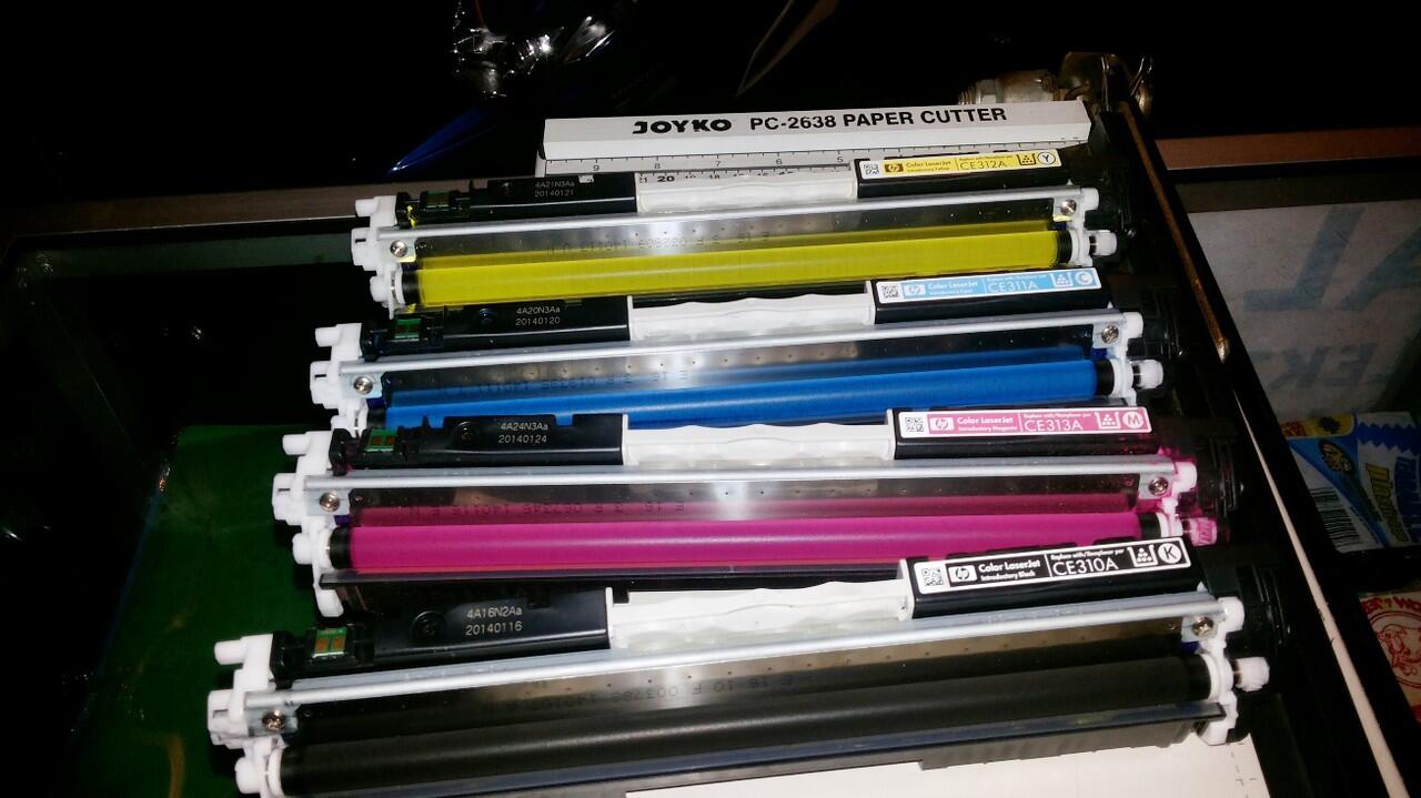 Dijual Murah Printer Laser Warna HP 1025 Color.