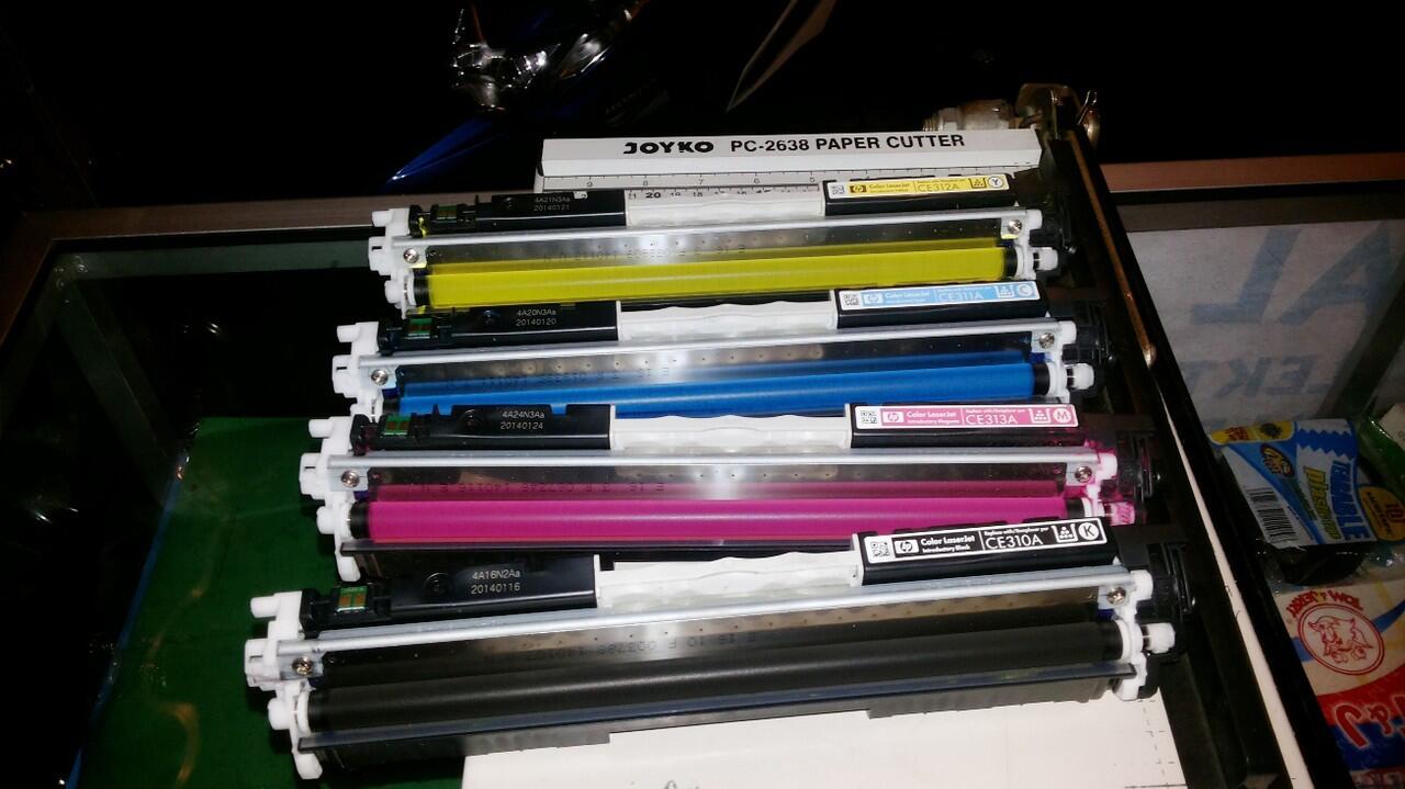 Dijual Murah Printer Laser Warna HP 1025 Color.