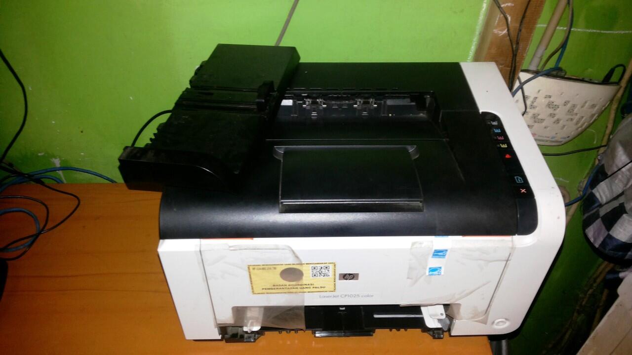 Dijual Murah Printer Laser Warna HP 1025 Color.