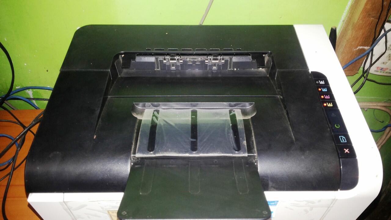 Dijual Murah Printer Laser Warna HP 1025 Color.