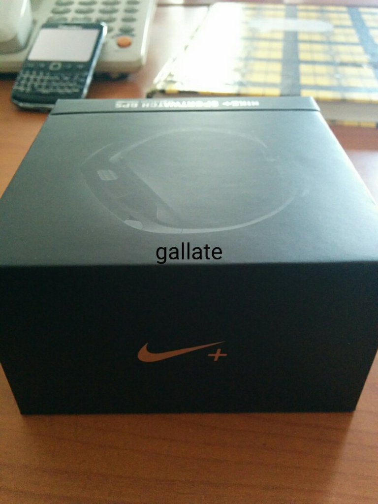NIKE SPORTWATCH GPS BNIB black by tomtom ( sport watch )