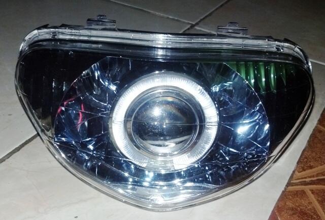 Terjual lampu  kepala head lamp mio  sporty  modif porjie 