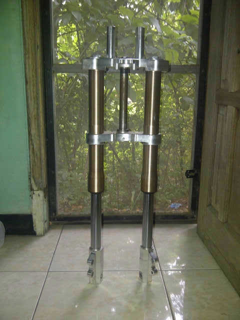 up side down casolli, bekas dipake vixion (mtr lain jg bsa)