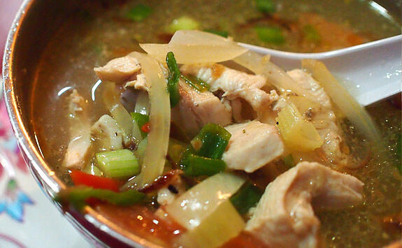 MAU KENCAN AMAN HINDARI MAKANAN BERIKUT GAN !!