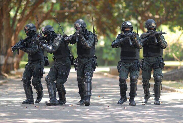 TNI Terjunkan Kopassus Karena KPK Tak Percaya Pengamanan Polisi