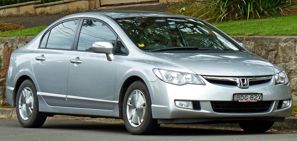 Mengenal Mobil Hybrid, Mobil yang Ramah Lingkungan