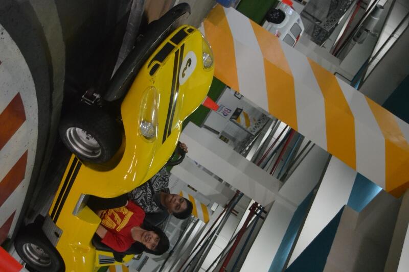 Jalan Jalan ke bandung trans studio (Backpacker)