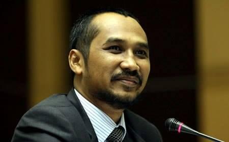&#91;INFO TERUPDATE&#93; KPK Tidak Sedang Dilemahkan, Tetapi Akan Dibubarkan !