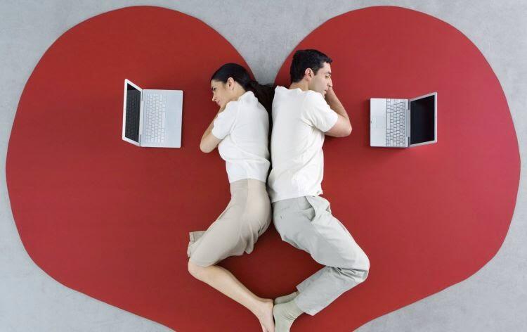 UNTUK KALIAN YANG SEDANG BERJUANG MENDAMAIKAN CINTA DAN JARAK