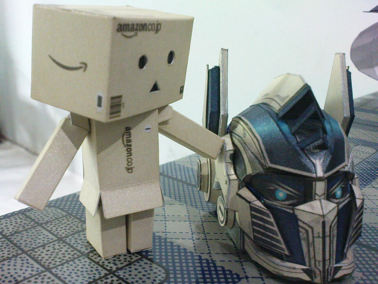 Optimus Prime Age of Extinction (papercraft)