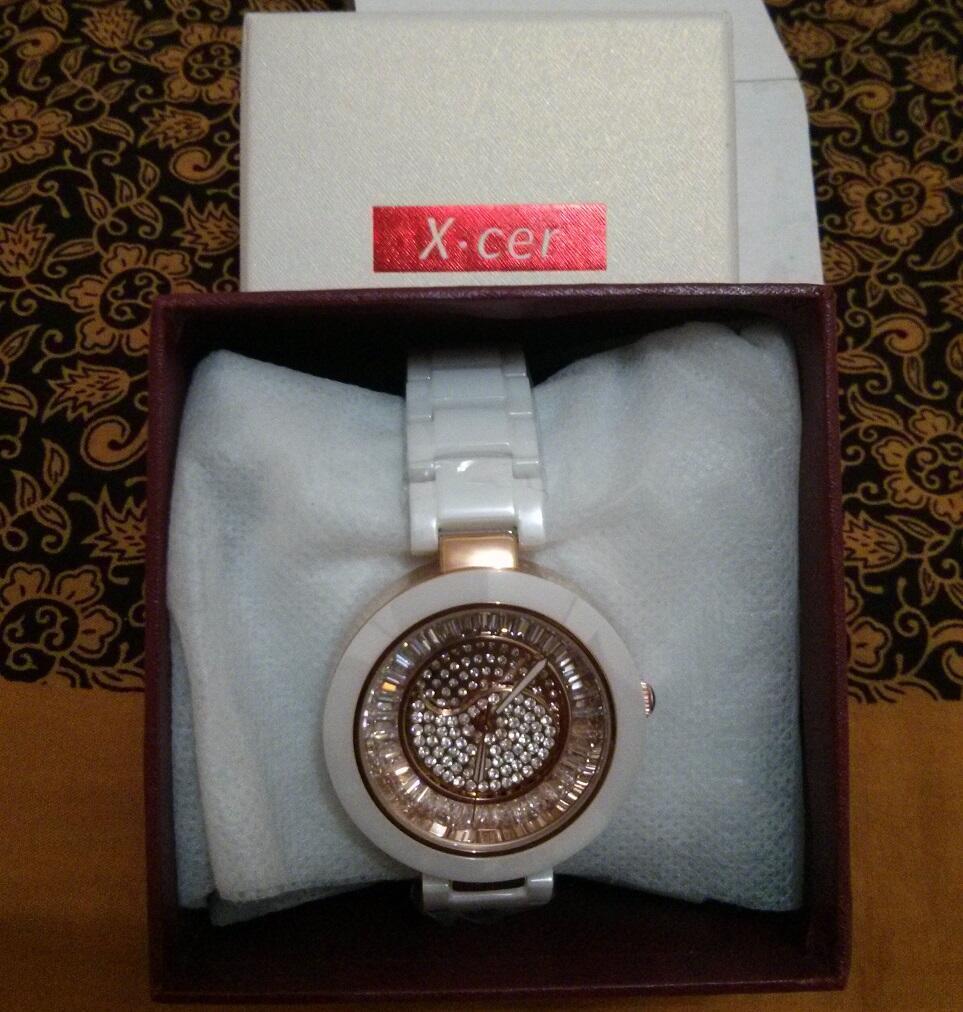 Jam Tangan Wanita X-Cer Premium Fashion Watch 880420 Gold Murah
