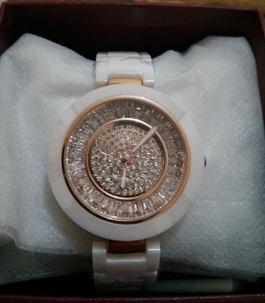 Jam Tangan Wanita X-Cer Premium Fashion Watch 880420 Gold Murah