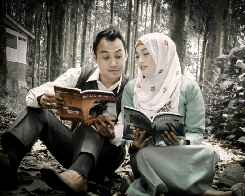 Jasa fotografi Wedding, prewedding, personal, group, couple, brand & by request