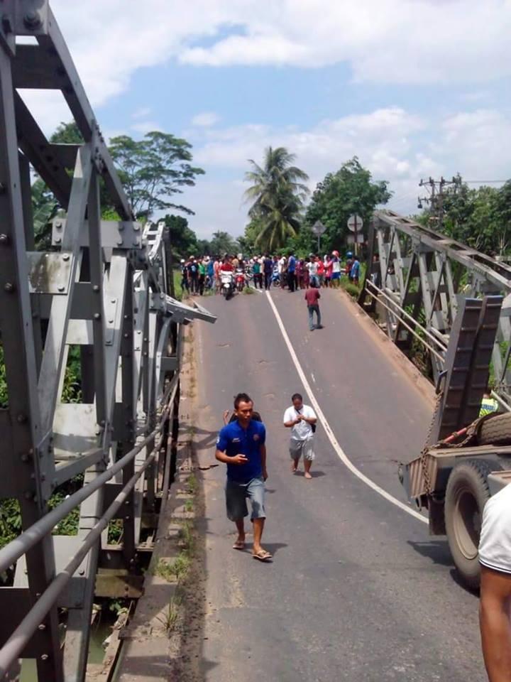 JEMBATAN penghubung lintas timur dan lintas tengah PUTUS